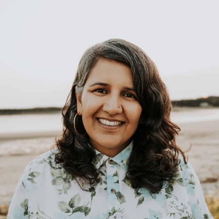 Anita Khanna headshot